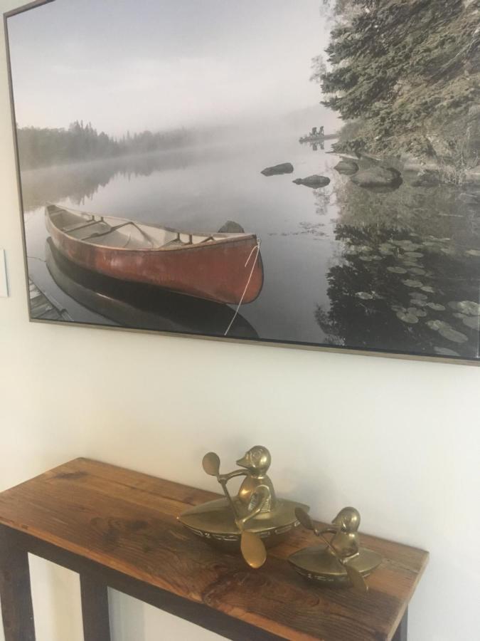 Long Lake Waterfront Bed And Breakfast Nanaimo Dış mekan fotoğraf